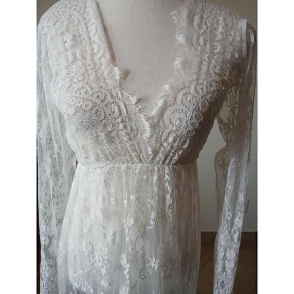 Elegant White and Blue Lace Maxi Dress - Picture 2 of 13